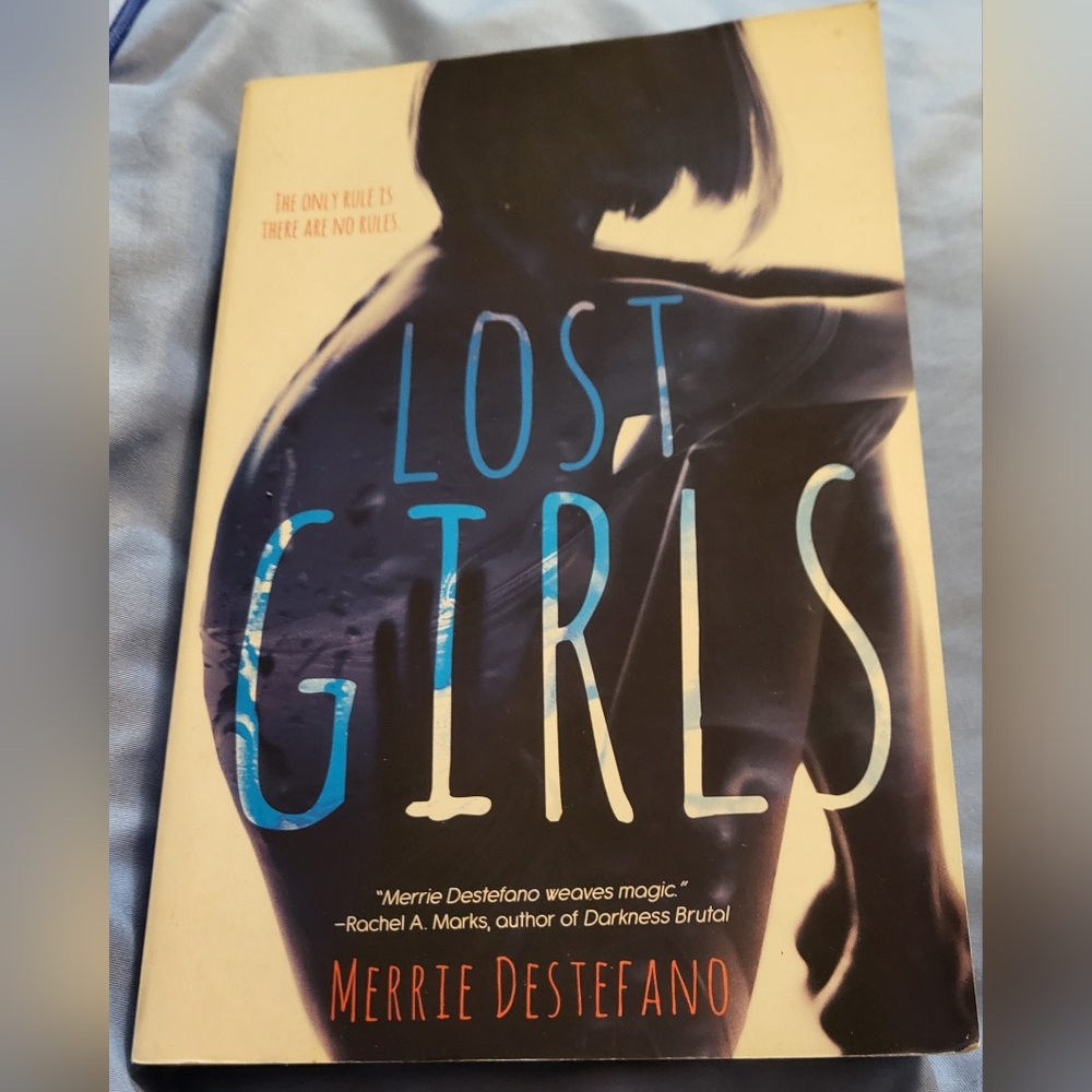 Book Lost Girls by Merrie DeStefano